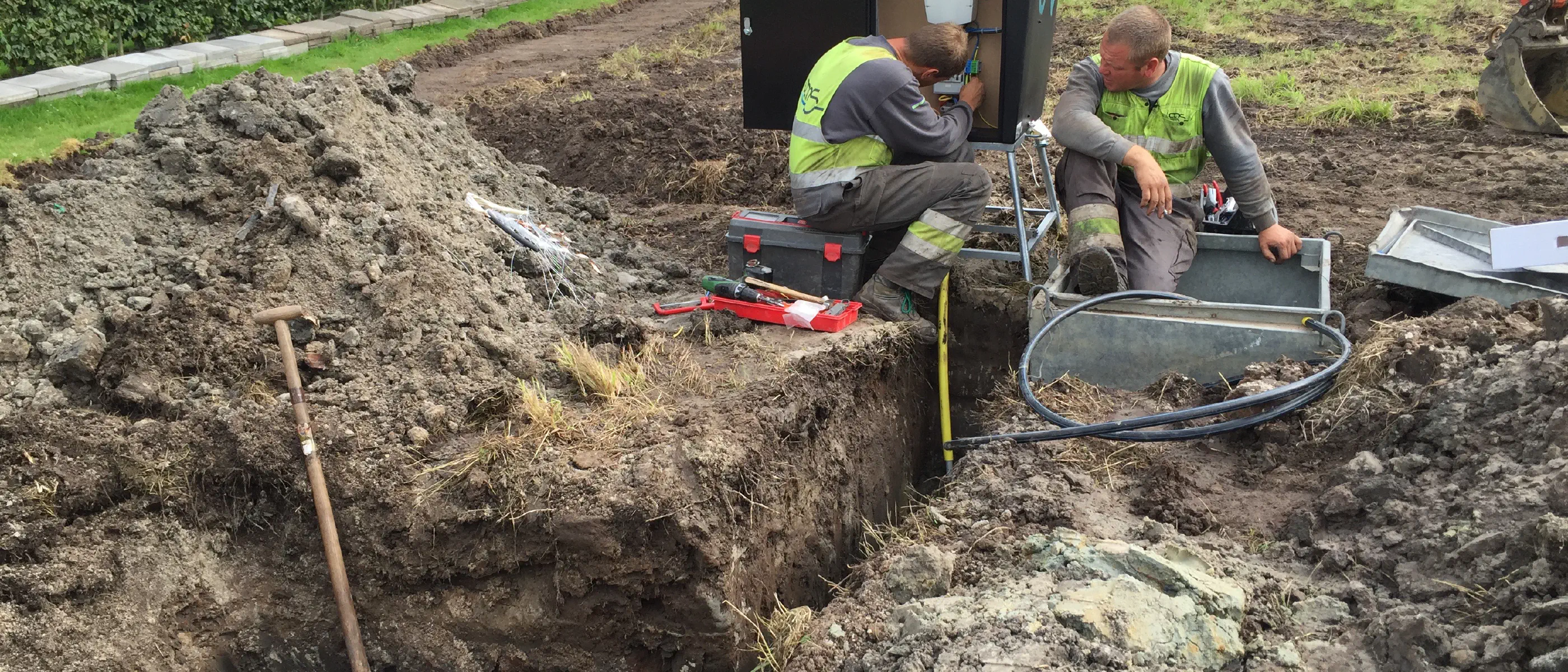 Nutsvoorzieningen aan, eerste kast verhuisd